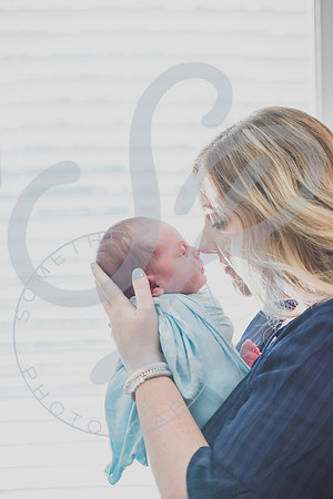 Crue - Newborn_083121_0120