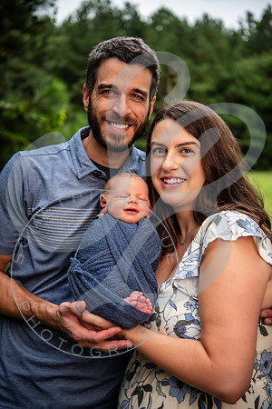Brady - Newborn_081925_0287_1