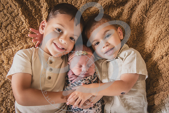 Mia - Newborn_052424_0491_1